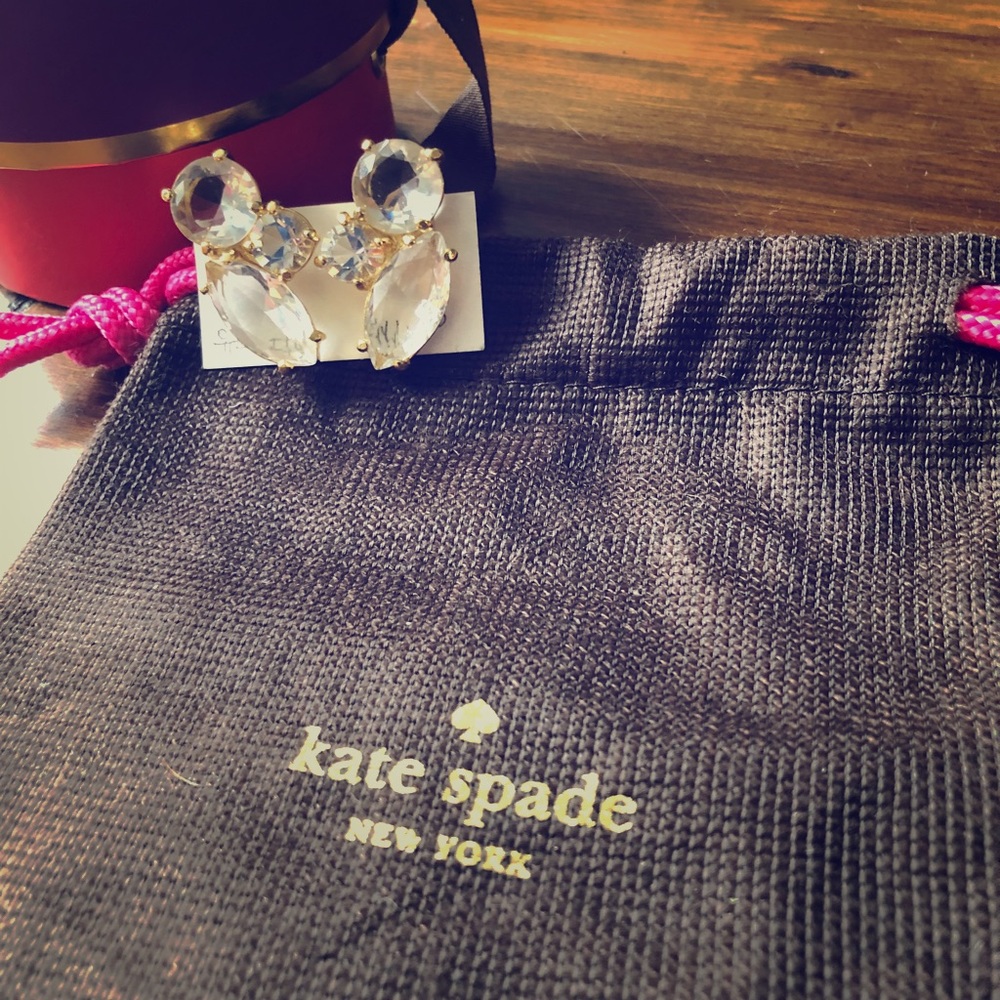 ✨MOVING SALE!✨ Kate Spade Cluster Stud Earrings